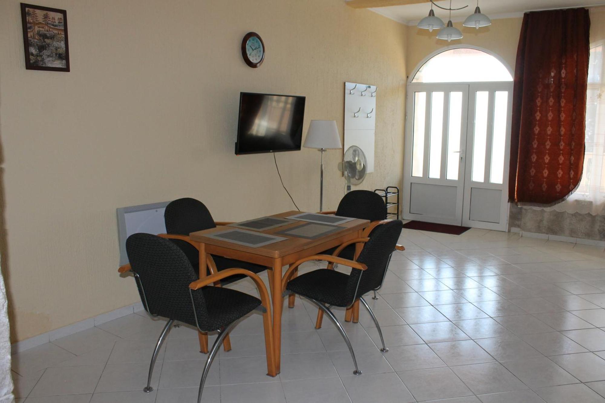 Jasmine Apartment